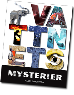 Omslaget till boken Vattnets Mysterier med bokstäver som är ifyllda med bilder från bokens innehåll, till exempel spindeltråd och ett fisköga.